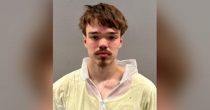 Man BUTCHERS Pregnant Woman In Truck Dispute