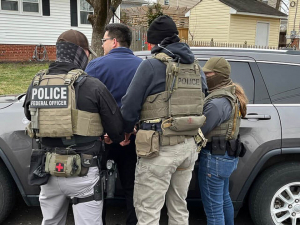 Fugitive Accused Of Blowing DEADLY FENTANYL INTO DEPUTY’S FACE