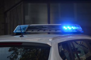 Officer TRAPPED As Handcuffed Suspect Hijacks Cruiser