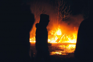 Felon ACCUSED — Wildfire Destroys 700 Buildings