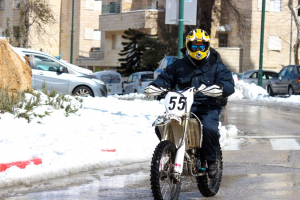 Dirt Bike Rider FLEES Cops — Stops to REFUEL