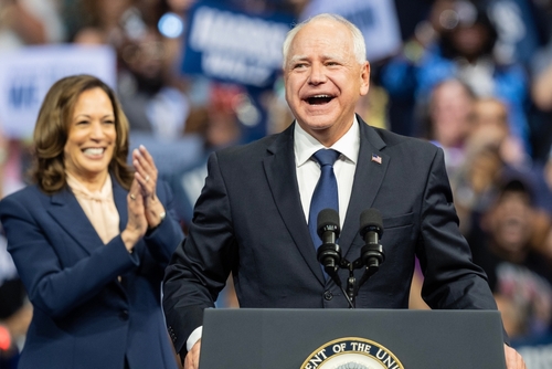 Tim Walz Faces Scrutiny Over Embellished Military Service Claims After Pelosi’s Battlefield Praise