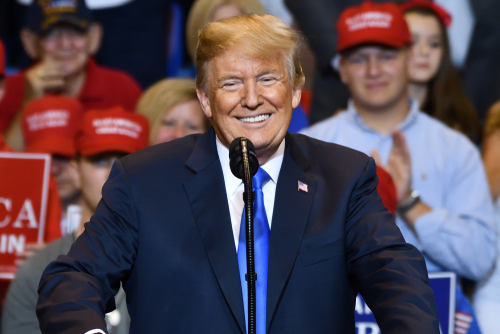 Trump vs. Mills: Tensions Over Transgender Athletes and Federal Funding in Sports