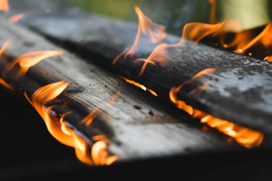 Featured image related to Woman allegedly burning Social Security cards tased, arrested for DUI after pursuit in Thursto
