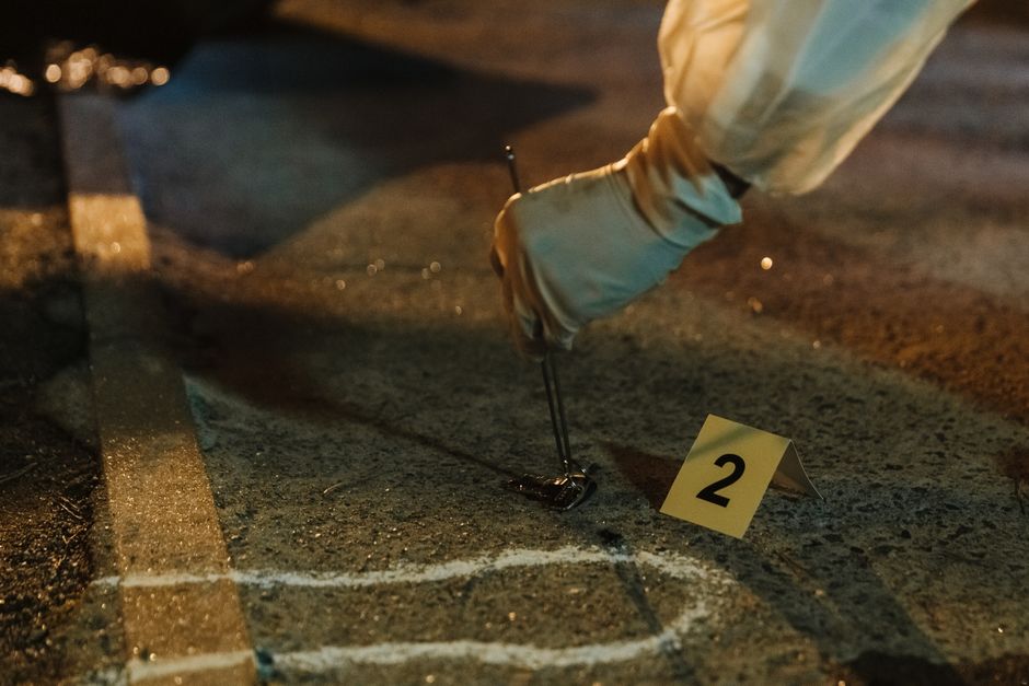 Featured image related to 2 men shot outside restaurant; cars found burned, shot up miles away