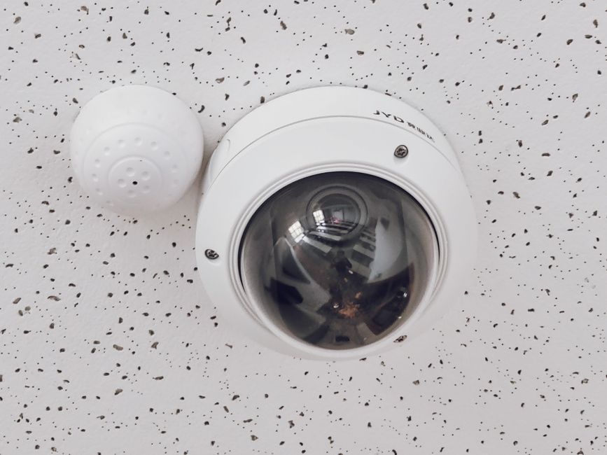Featured image related to Hidden cameras found in Georgia restaurant bathroom