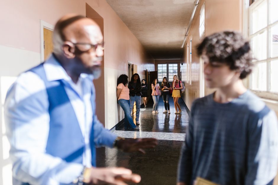 Featured image related to Video shows pre-planned fight inside Florida high school bathroom